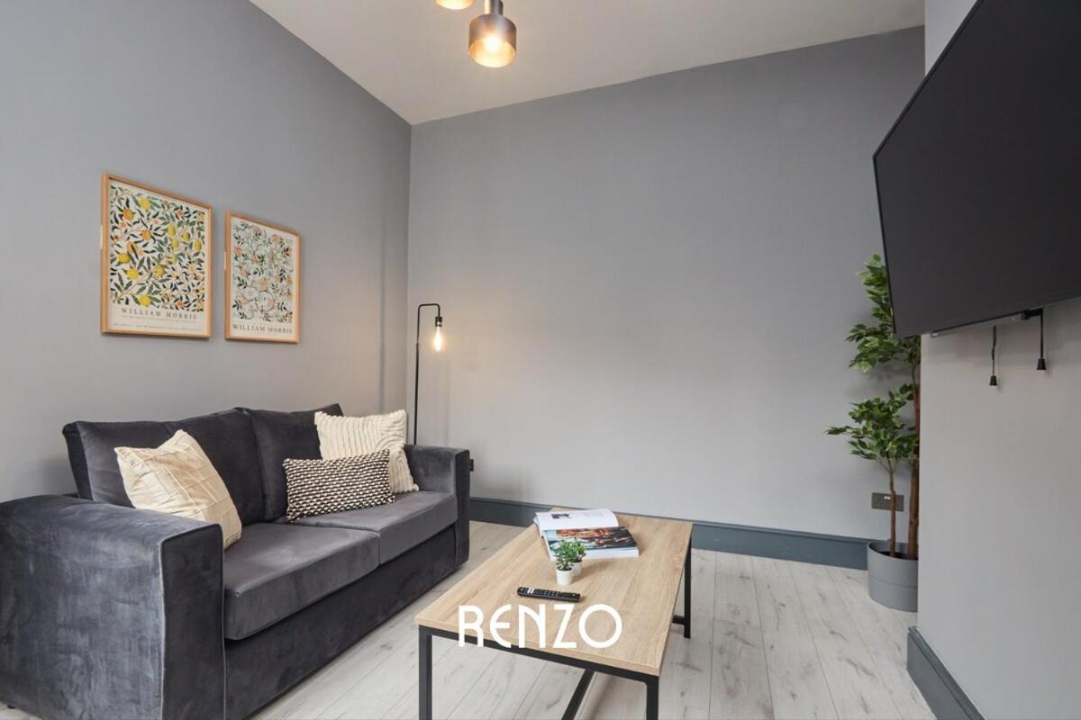 Apartment Inviting 1-bed In By Renzo, Perfect For Contractors, Free Wi-fi! *